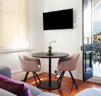 Charming Studio With Balcony in Inner-City Glebe - Accommodation Resorts