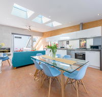 Chic East Sydney Pad - Accommodation Resorts