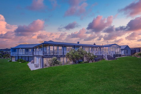 Cliff Top - Accommodation Resorts 0