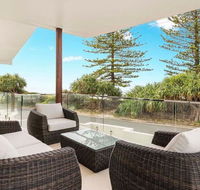 Coco de Mer Beach Villa - Accommodation Resorts