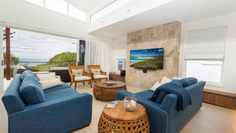 Coco De Mer Beach Villa - Accommodation Resorts 1