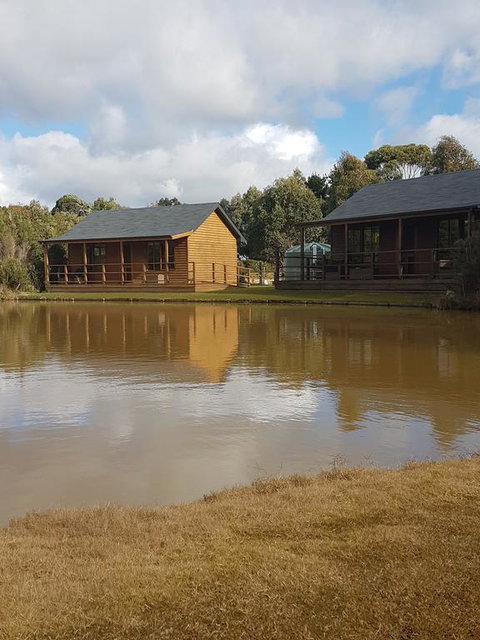 Cocoa & Briar Cottages - Accommodation Resorts 3