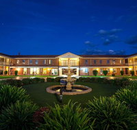 Comfort Inn  Suites King Avenue - Accommodation Resorts