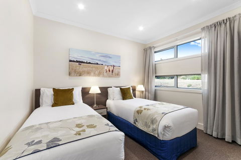 Comfort Inn & Suites Warragul - Accommodation Resorts 1