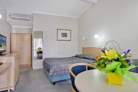 Comfort Inn Blue Lagoon - Accommodation Resorts 2
