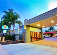 Comfort Inn Deakin Palms - Accommodation Resorts