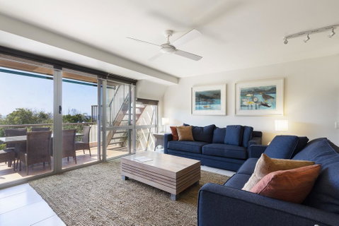Comfortable & Stylish With Rooftop Spa - Accommodation Resorts 3