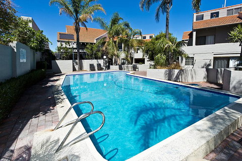 Como Mezzanine Retreat - Accommodation Resorts 3