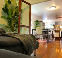 Cool Green Queenslander - Noosaville - Accommodation Resorts