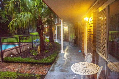 Coomera Motor Inn - Accommodation Resorts 3