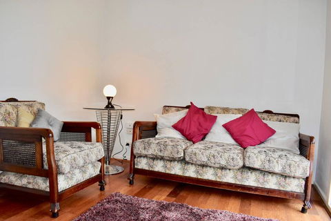Cosy 1 Bedroom Apartment In Trendy Northcote - Accommodation Resorts 1