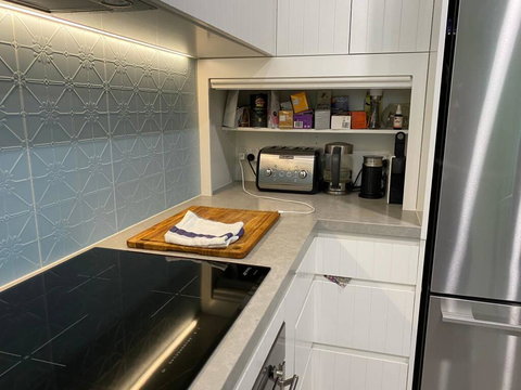 Cosy Backyard Apartment Close To Miami Beach - Accommodation Resorts 2