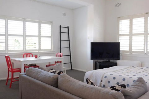 Cosy Home Near Bondi Junction And Beach - Accommodation Resorts 1