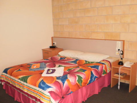 Country View Motel Ilbilbie - Accommodation Resorts 1