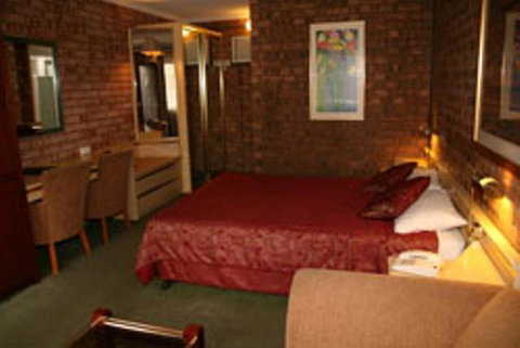 Countryman Motor Inn - Accommodation Resorts 1