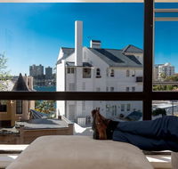 Couple's Gateway in Sunny Elizabeth Bay - Accommodation Resorts