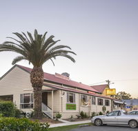 D'Aguilar Hotel Motel - Accommodation Resorts
