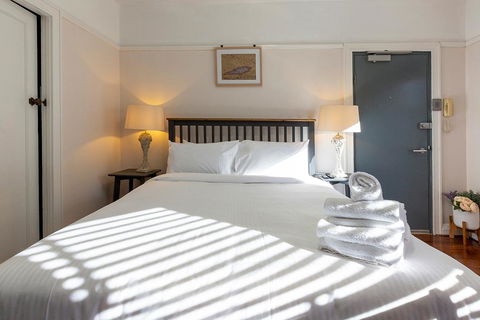 DARLINGHURST STUDIO // SHARED ROOFTOP SPACE - Accommodation Resorts 3