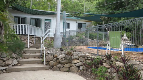 Del-Haven Opposite Alma Bay - Accommodation Resorts 0