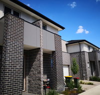 Delicate and Peaceful Bundoora Townhouse 12 - Accommodation Resorts
