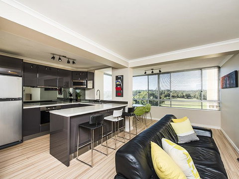 Derby 74 - Accommodation Resorts 0