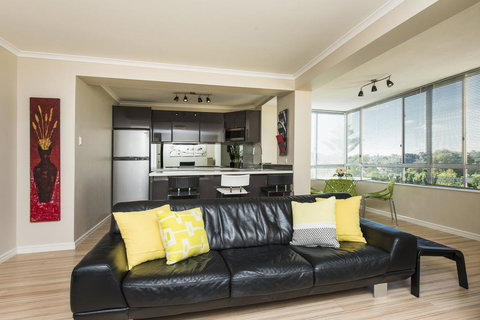 Derby 74 - Accommodation Resorts 1