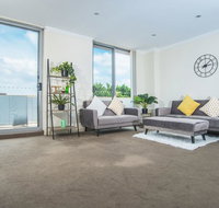 Designed Home of Ultimate Convenience In Gordon - Accommodation Resorts