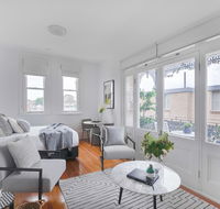 Designer styled studio in the heart of trendy Glebe - Accommodation Resorts