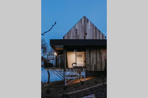 Deviot Boat House - Accommodation Resorts 2