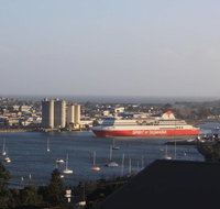 DevonPORT VIEWS - Accommodation Resorts