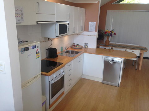 Dillon 7 - Accommodation Resorts 1