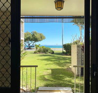 Dolphin View on South Esplanade - Accommodation Resorts