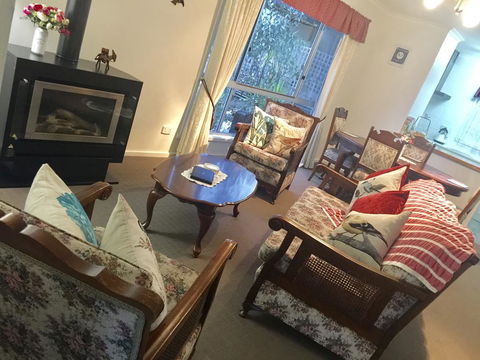 Donkey Tales Farm Cottages - Accommodation Resorts 2