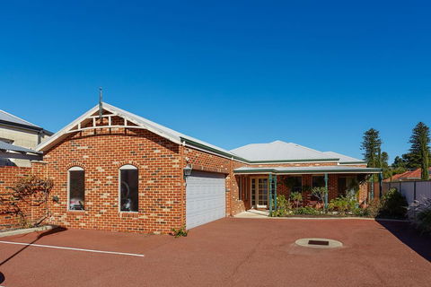 Durham Lodge Bed & Breakfast - Accommodation Resorts 2