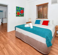 Easy Going Holiday Unit On McKenzie MK6 - Accommodation Resorts