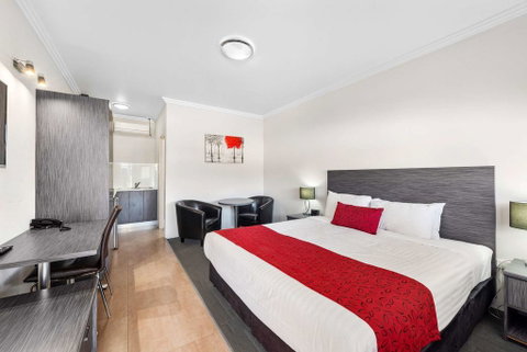 Econo Lodge Moree Spa Motor Inn - Accommodation Resorts 0
