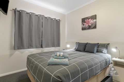 Esperance Bay Holiday Park - Accommodation Resorts 3