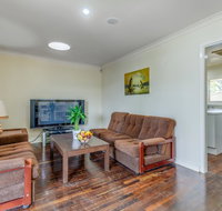 Exclusive Handy Holiday House - Accommodation Resorts