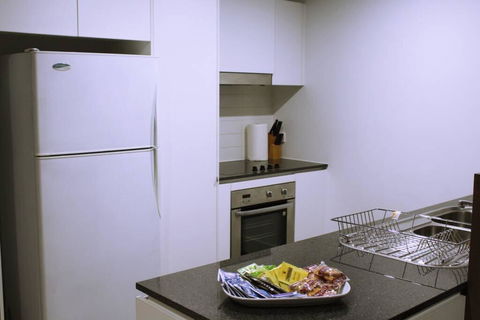 Executively Styled 2 Bed, 2 Bath, Perfect Location - Accommodation Resorts 0