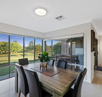 Fairway Village  Windaroo Lakes Golf Club - Accommodation Resorts