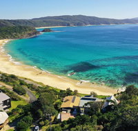 FAR SHORE - Accommodation Resorts