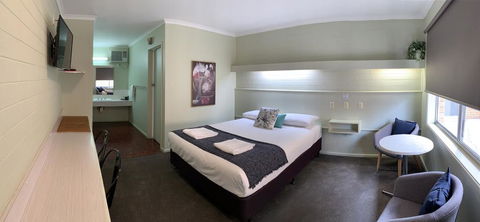 Finley Country Club Hotel Motel - Accommodation Resorts 3