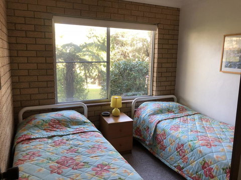 Flat 1-3 Bay Lane - Accommodation Resorts 3