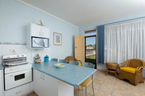 Forster Lodge 6, Cnr Wallis & West Street, Forster - Accommodation Resorts 3