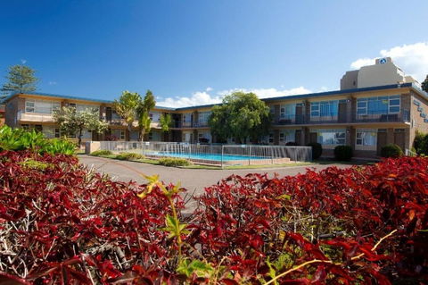 Forster Lodge 6, Cnr Wallis & West Street, Forster - Accommodation Resorts 0
