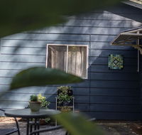 Funky Flat on Acreage - Accommodation Resorts