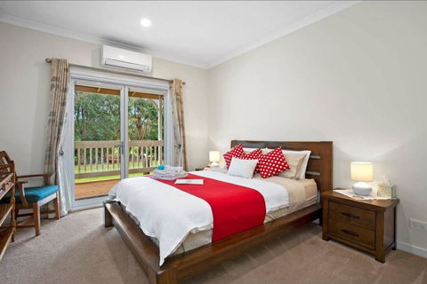 GALBRAITH BEACH STUDIO 2 - Accommodation Resorts 0