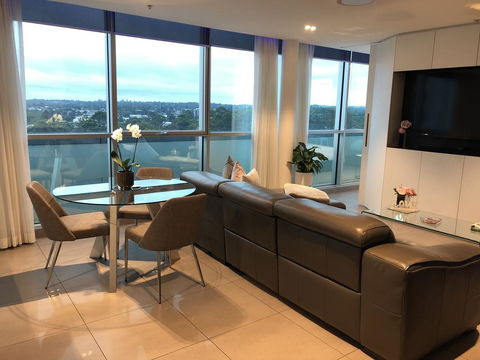 Glasshouse Apartment - At Parramatta - Accommodation Resorts 0