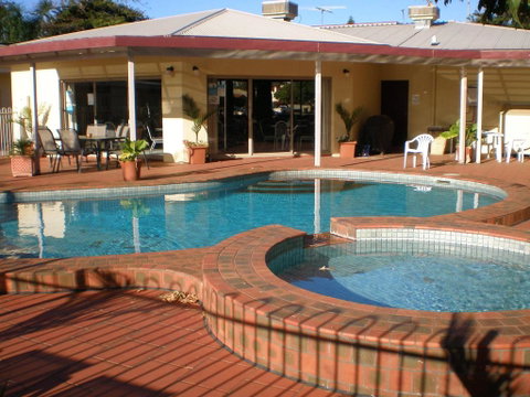 Glenelg Motel - Accommodation Resorts 1