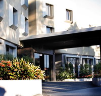 Golden Pebble Hotel - Accommodation Resorts